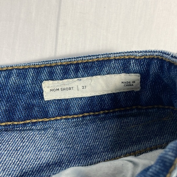 Pacsun Medium Wash Mom Short Jean Shorts Size 27 High Rise Distressed Cuffed - Picture 6 of 7